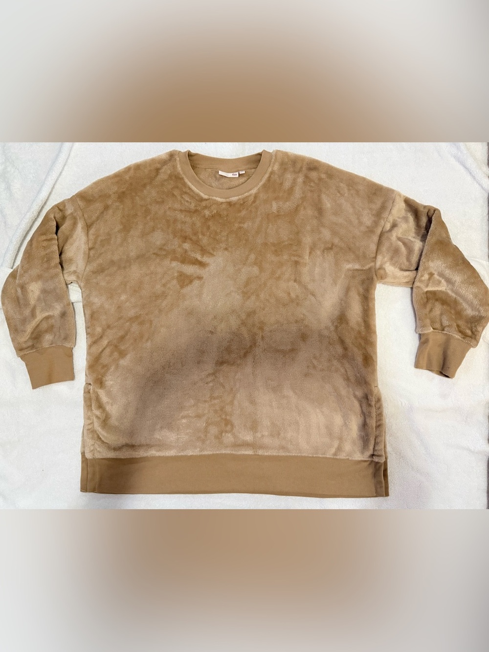 Large SO women’s plush Faux Fur Pullover Sweatshirt in Camel